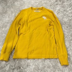 Yellow Abercrombie and Fitch sweater
